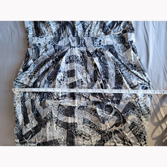 NWOT BCBGMaxAzria Python Print Drop Waist Dress (XS) - Picture 7 of 9